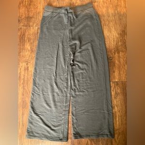 Old Navy girls wide leg sweatpants size XL - 14/16